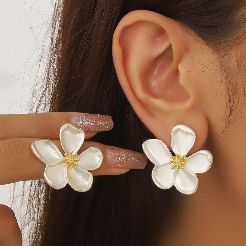 LATS Red White Gold Color Matte Texture Metal Flower Retro Earrings for Women Girl New Design Unique Fashion Zircon Party Gifts