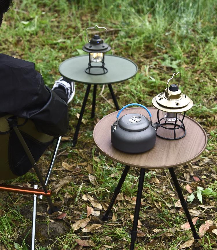 Přenosný skládací kempingový stůl se stativem - lehký kulatý konferenční stolek pro venkovní použití
