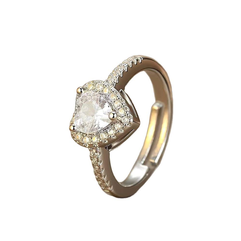 One Carat Heart Moissanite Pink Diamond Ring for Women - Fashionable, Versatile Jewelry.