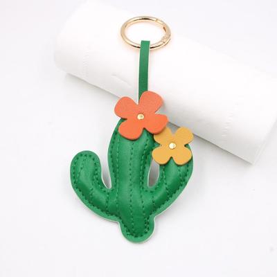 Ciondolo in Pelle di Cactus Primavera: Borsa a mano, Accessorio d'abbigliamento e Portachiavi