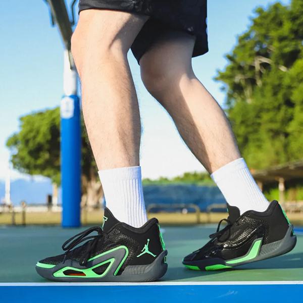 

Баскетбольные кроссовки Tatum 1 Home Team PF DZ3330-003, оригинал