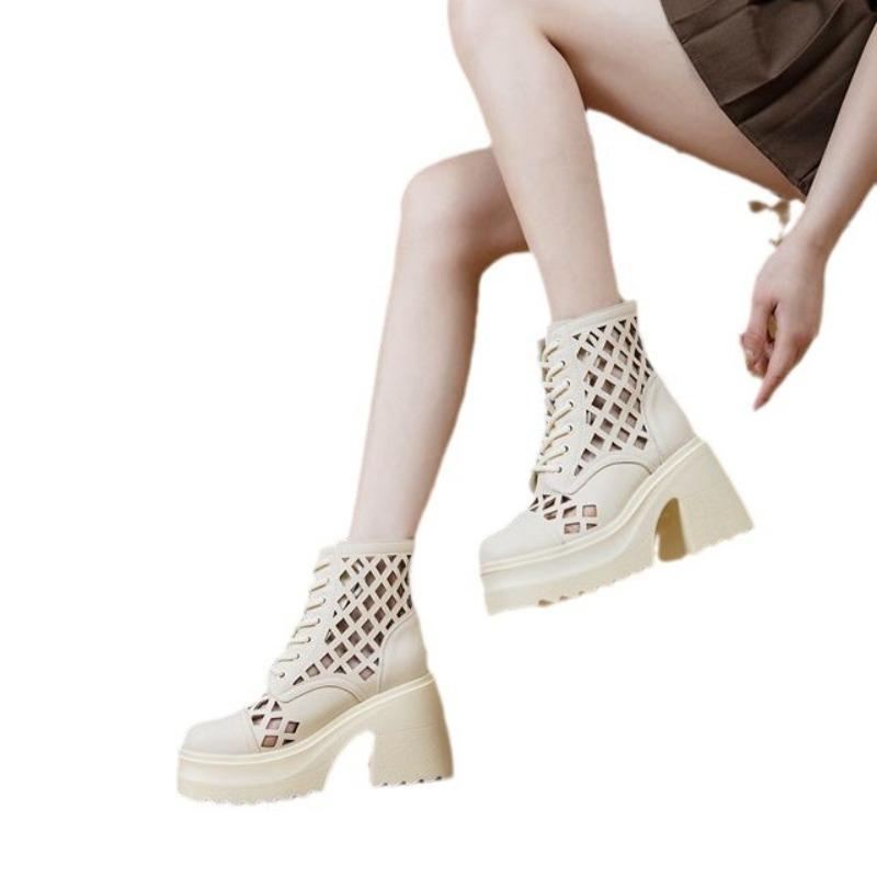 Mode 2025 Echtes Leder Damen Knöchelkurz Atmungsaktive Stiefel Sommer Neu Britischer Stil Retro Dicke Absätze Plateau Ausgeschnittene Stiefel