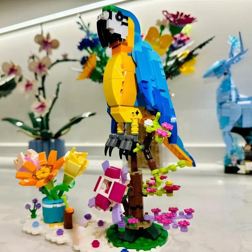 Simulation animal building block model, 3 in 1 exotic parrot building toy set, can be transformed into 3 different animal figure