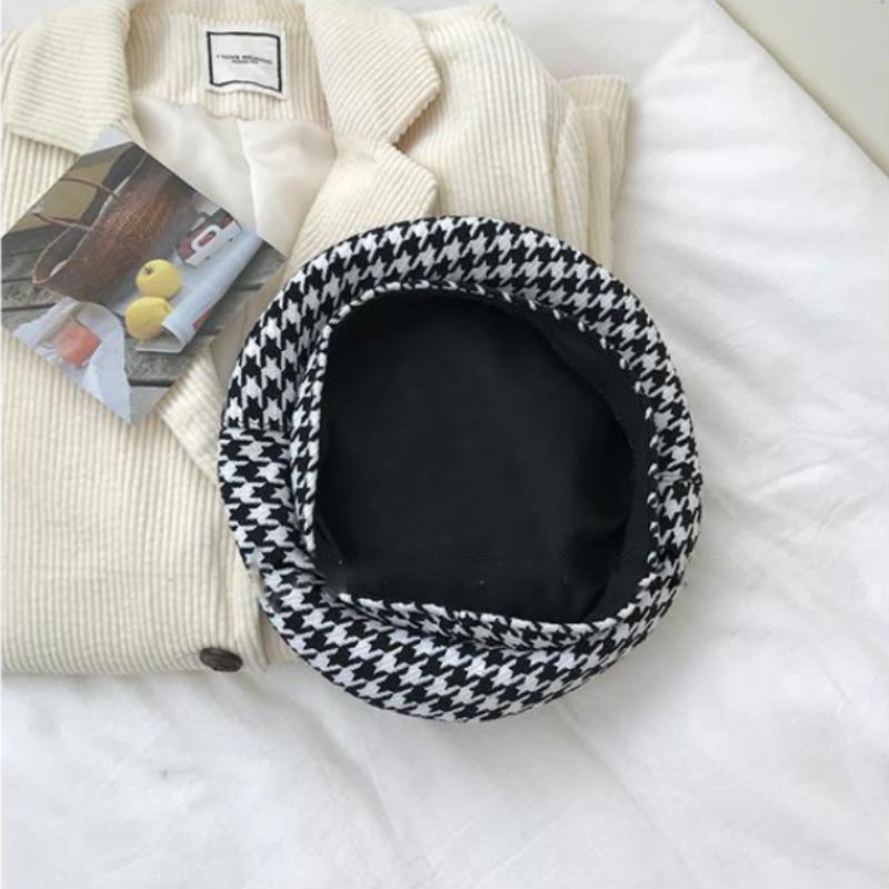 Autumn Winter Houndstooth Beret Hats for Ladies Casual British Flat Top Hat Elegant Wool Without Eaves Painter Hats