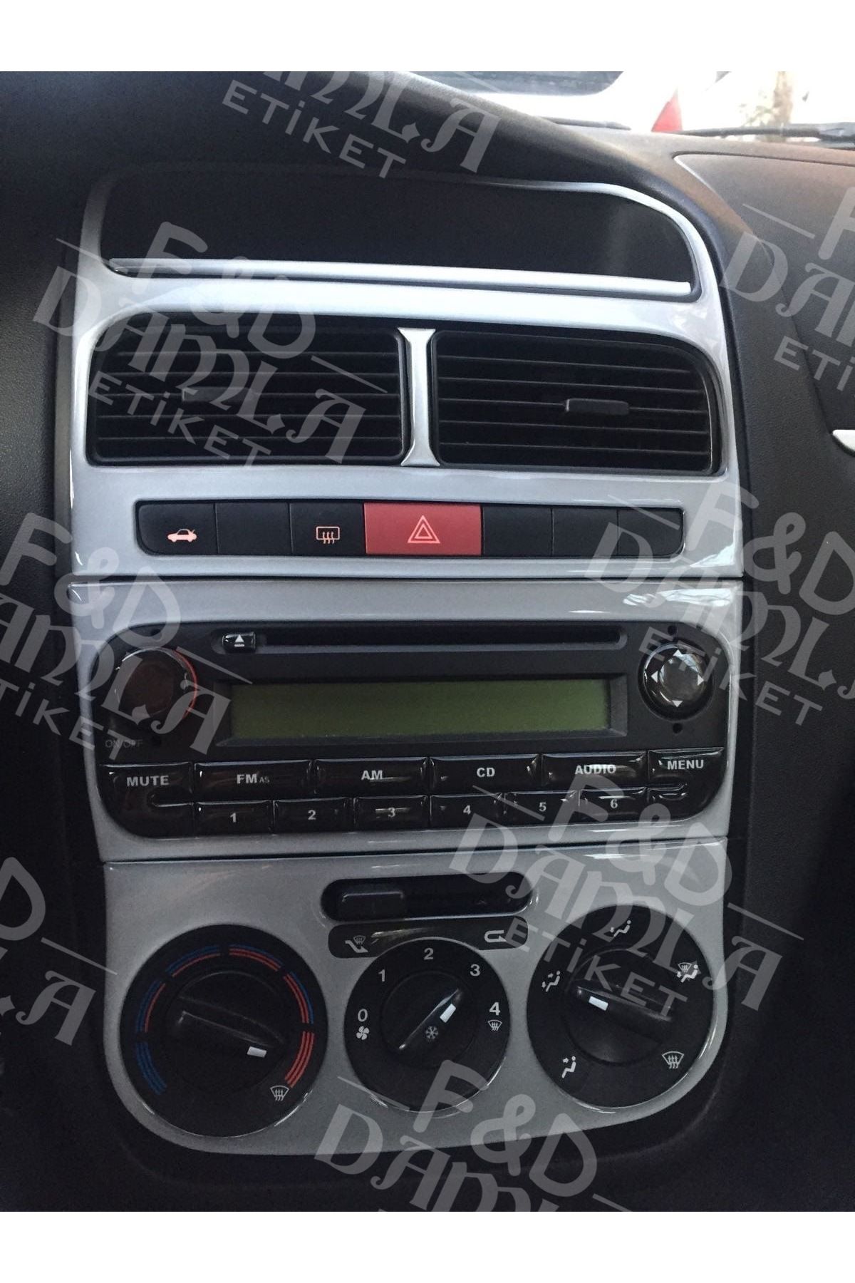 

Fiat Linea Full Set Gümüş Gri Maun Kaplama Torpido Konsol Trim Göğüs Decor Kaplama