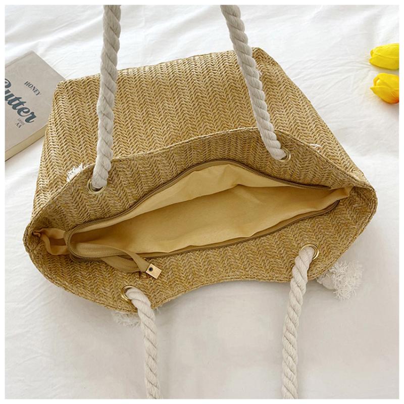 Trendy Personalized Shoulder Bag with Ample Space for Leisure and