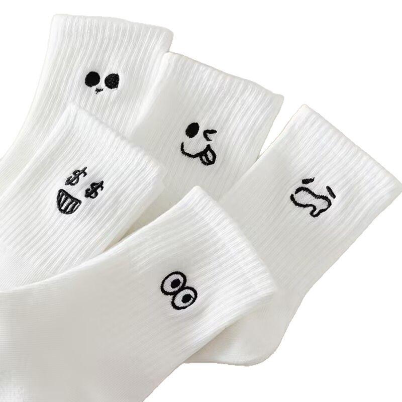 Trendy Unisex Long Tube Socks: Autumn Thin Black/White, Mid-Calf Sports High-Top