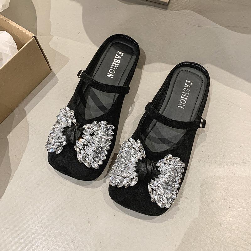 Elegant pointed head shallow mouth with red wedding shoes 2025 spring new exquisite rhinestone large size comfortable women's shoes