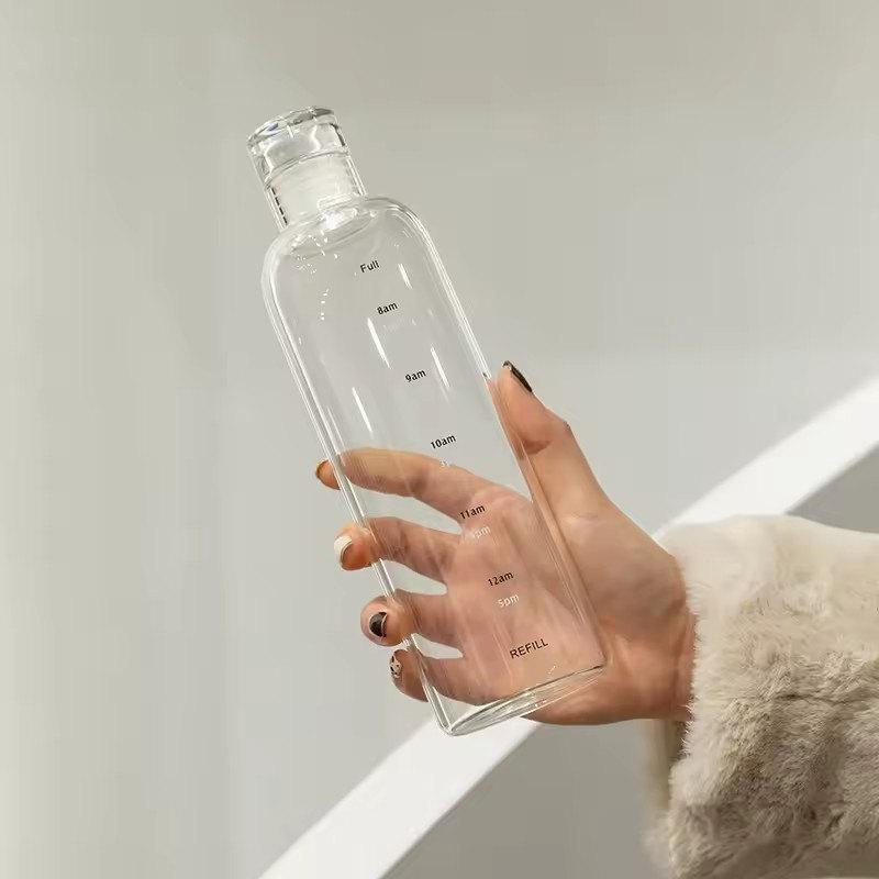 Neueste Wasser Tasse Sport Wasser Flasche Mit Zeit Skala Paar Kunststoff Tragbare Wasser Behälter Anti-drop Outdoor Wasser Flasche