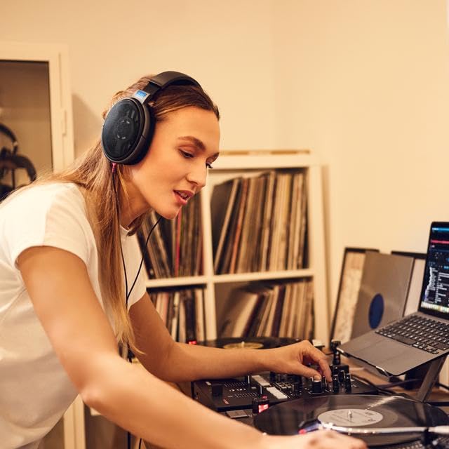 Sennheiser HD 600 Headphones Open-Type