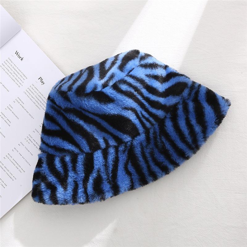 Damen Herbst und Winter Warme Dicke Fischermütze Winddichte Vielseitige Zebramuster Plüschmützen