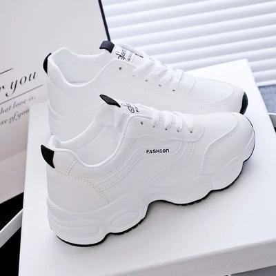 Neue Atmungsaktive Weiße Lederschuhe für Damen im Herbst Koreanischer Stil Vielseitige Freizeitschuhe Weiche Sohle Sport Laufschuhe