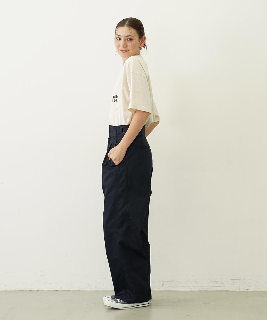 Casual CUT OUT LOGO POCKET WIDE TEE OFF WHITE [Milkfed] S/S Women's
