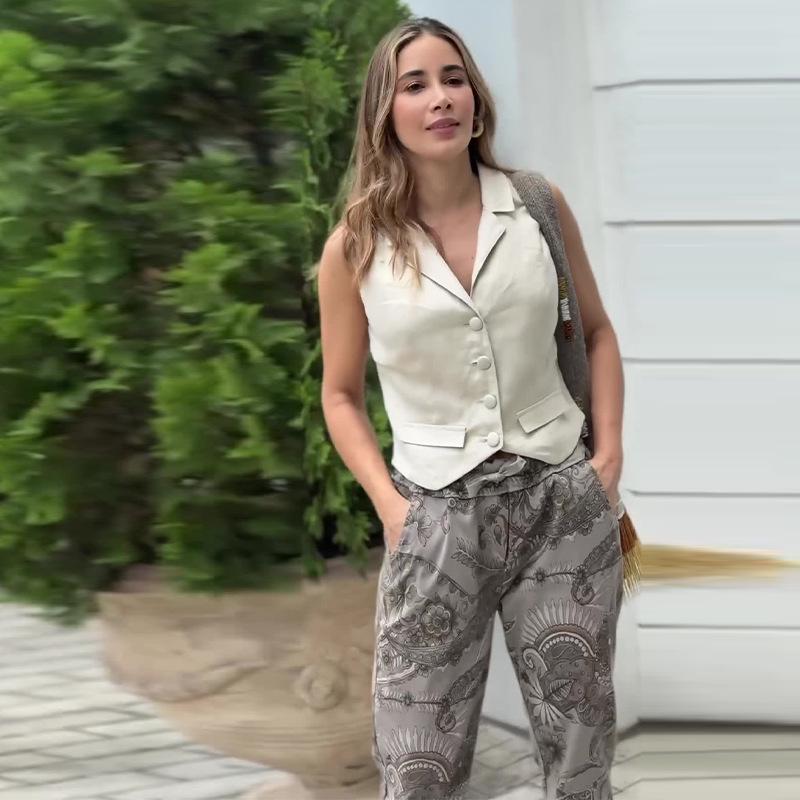 

Летний женский однотонный приталенный топ-жилет с лацканами 2024 2XL белый