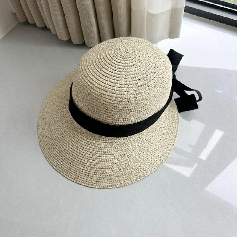 

2025 Spring Summer New French style Ribbon Bow Straw Hat Female Big Brim UV Protection Beach Sun Hat Beige