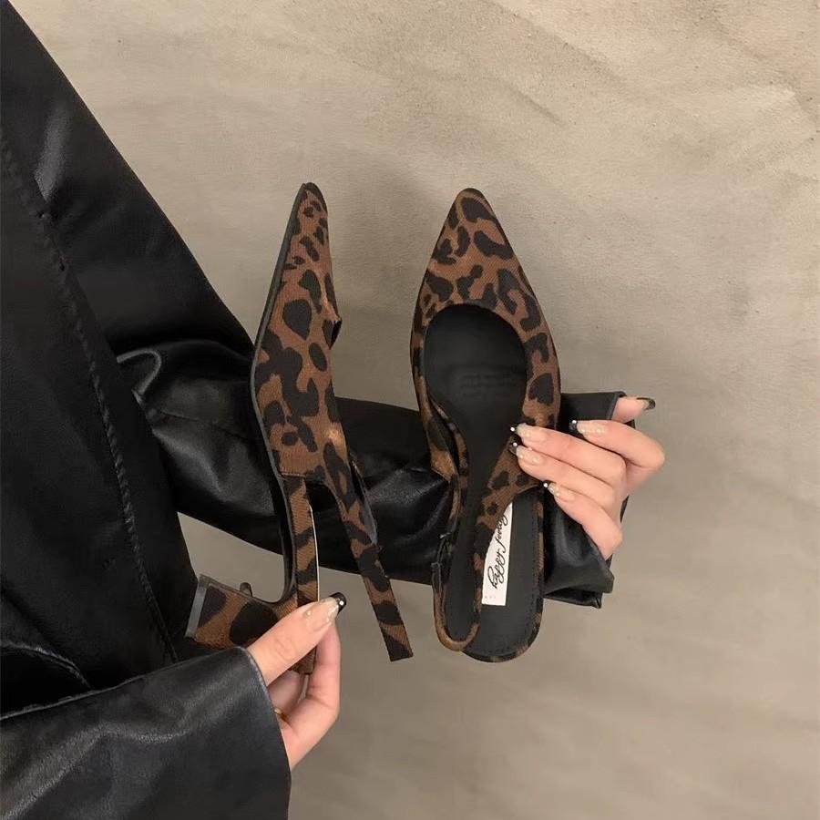 Niche leopard print sandals 2025 women's shoes with skirts summer new thick heel bag head pointed empty high heel single shoes
