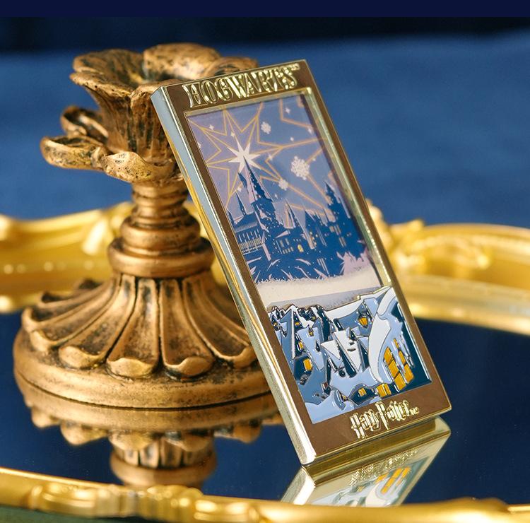 Harry Potter Schloss Leuchtender Treibsand 3D Kühlschrankmagnet - Kreatives Retro-Geschenk