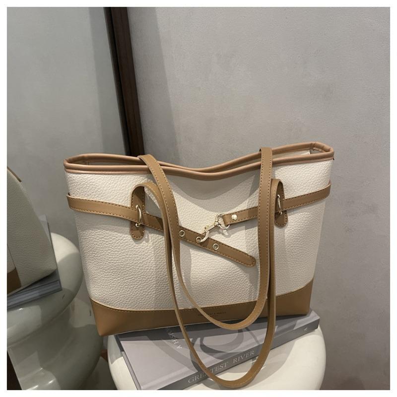 Textured large-capacity casual women's new trendy belt buckle commuter tote underarm shoulder bag
