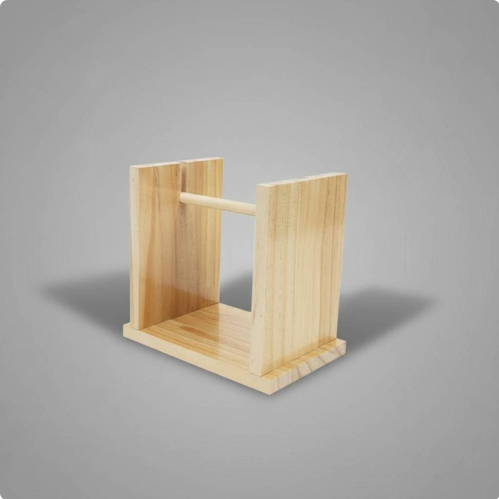 Yarn Spool Rack Knotsnag-resistantFree Wooden Yarn Holder Crafting Supply Sturdy Wood Even Rotation for Crocheters
