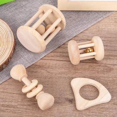 4-teiliges Babyrassel-Spielzeug aus Holz, Montessori-Beißring, Holzscheit, geometrisches Greifspielzeug, Rassel-Set aus natürlichem Holz für Säuglinge und Kleinkinder