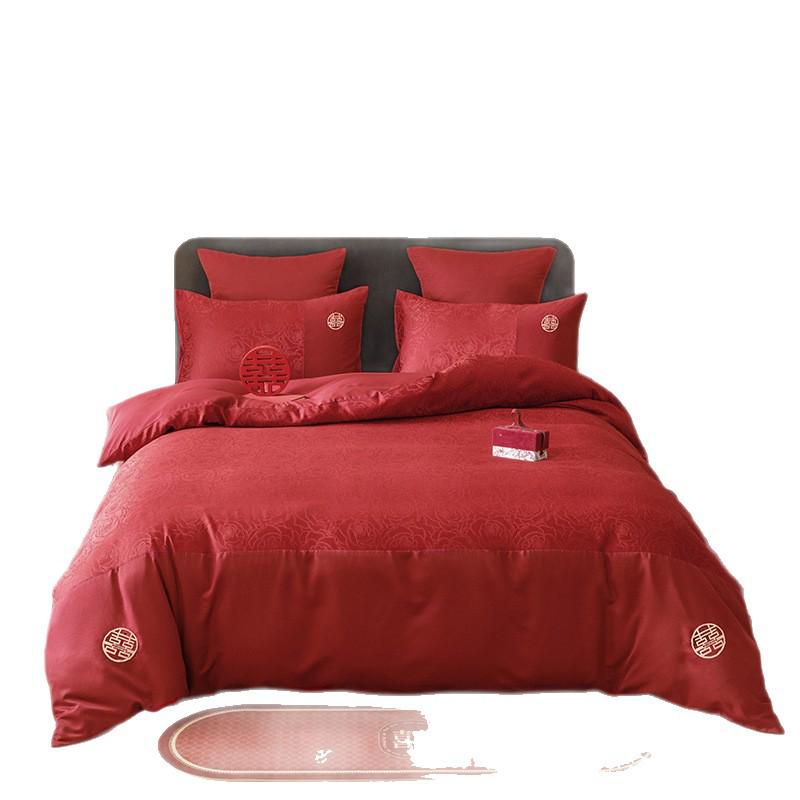 Rotes chinesisches Hochzeitsbettwäsche-Set: Braut-Bettbezug, Spannbettlaken und Happy Quilt für die Aussteuer