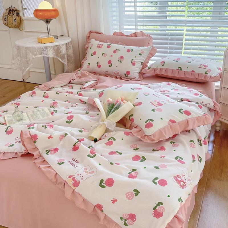 Niedliches Cartoon-Kaninchen Bettwäsche-Set Queen Rosa Tulpenblumen Sommer Dünne Steppdecke Weiche Botanische Blumensteppdecke mit 2 Kissenbezügen