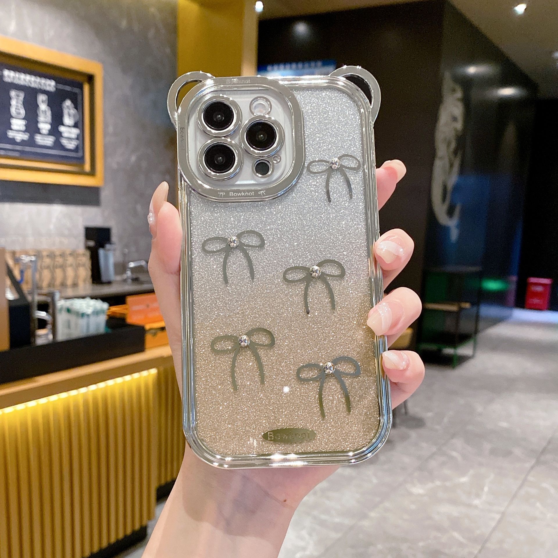 

Галстук-бабочка с блестящим гальваническим покрытием подходит для чехлов для телефонов iPhone15ProMax. Apple 14 Кроссбоди Шнурок Полностью Обернут для Защиты от Падений Apple 7plus/8plus