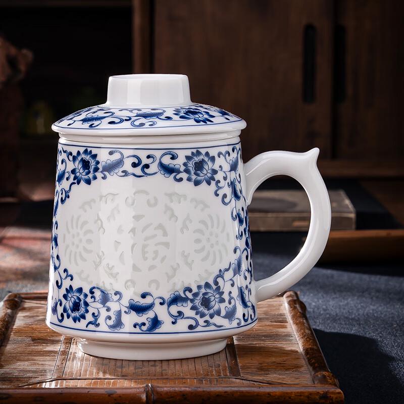 Jingdezhen Blue & White Porcelain Filter Tea Cup