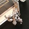 Rhinestone Butterfly Brosje Dame Stilig Sense Light Luksus Utsøkt Delikat Unik Faux Pearl Corsage