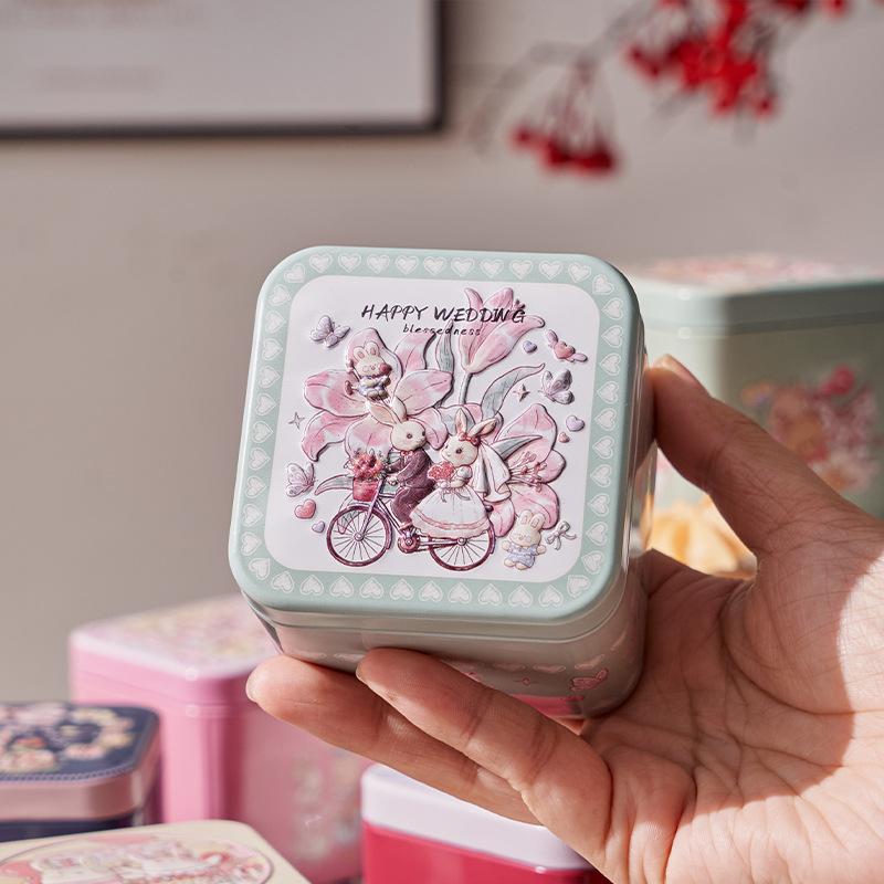 

1Pcs Rabbit Pattern Relief Tin Box Square Tinplate Storage Jars Candy Biscuit Tea Storage Container Gift Box