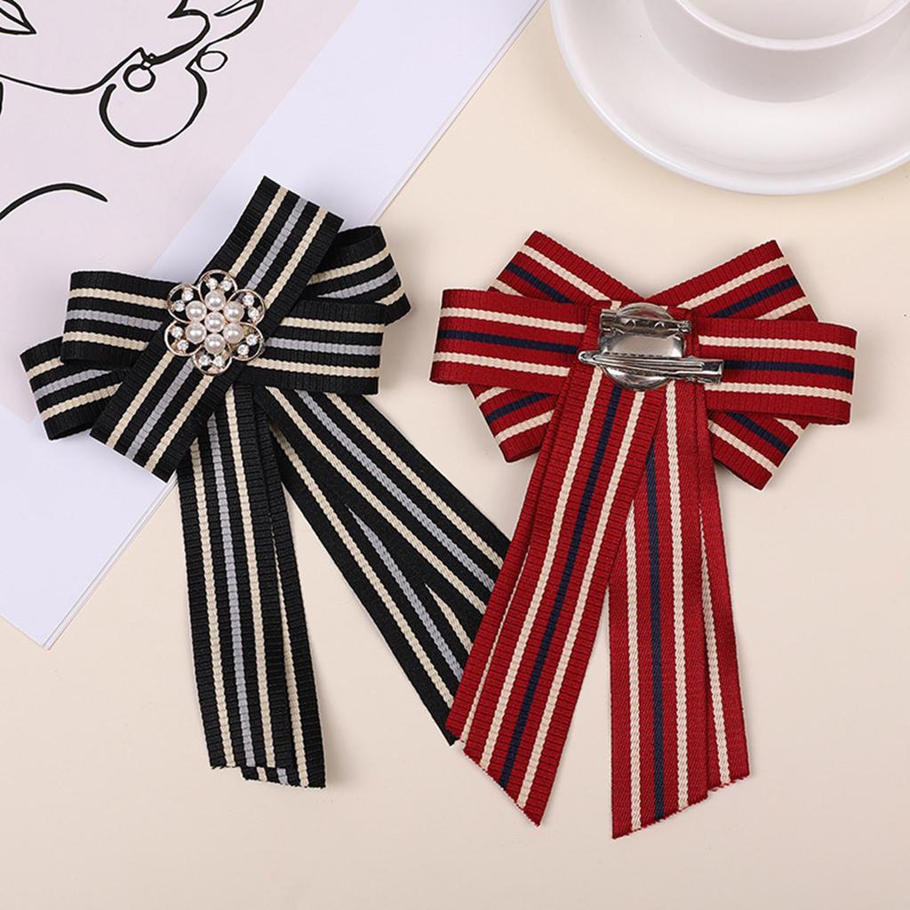 Multipurpose Fun Bowknot Themed Enamel Brooch Elegant Designs Portable Fashion Accessory for Performers Daily Outfits