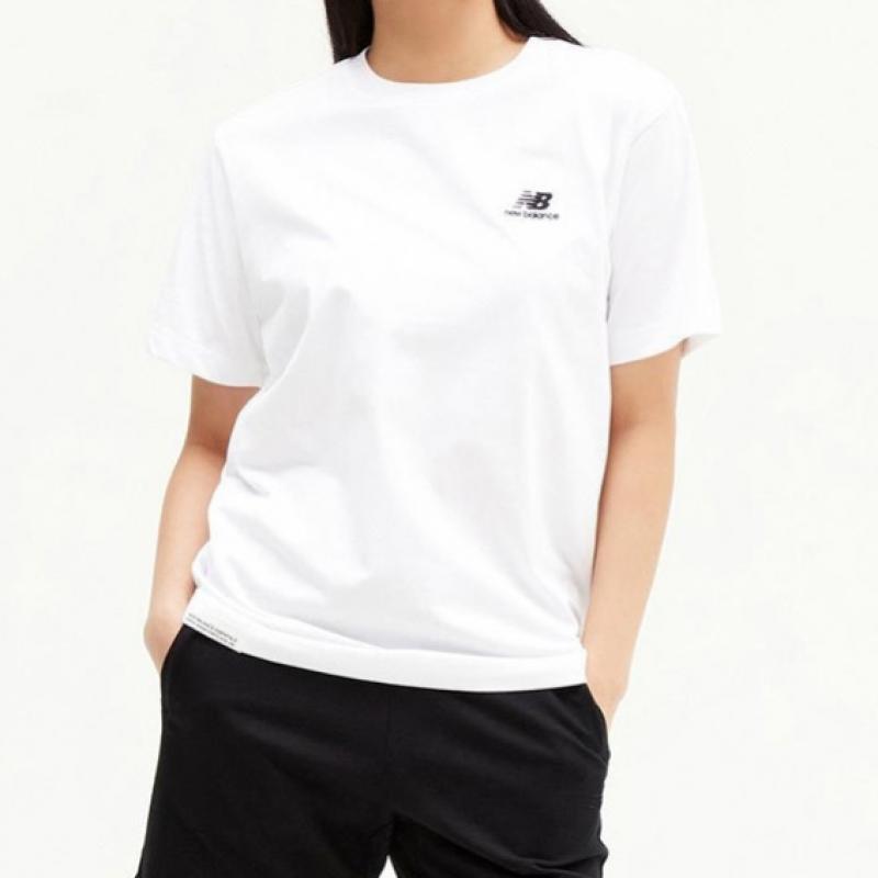 New Balance Uni EssenTial Small Logo T shirT shorTs collecTion Nbnee21013