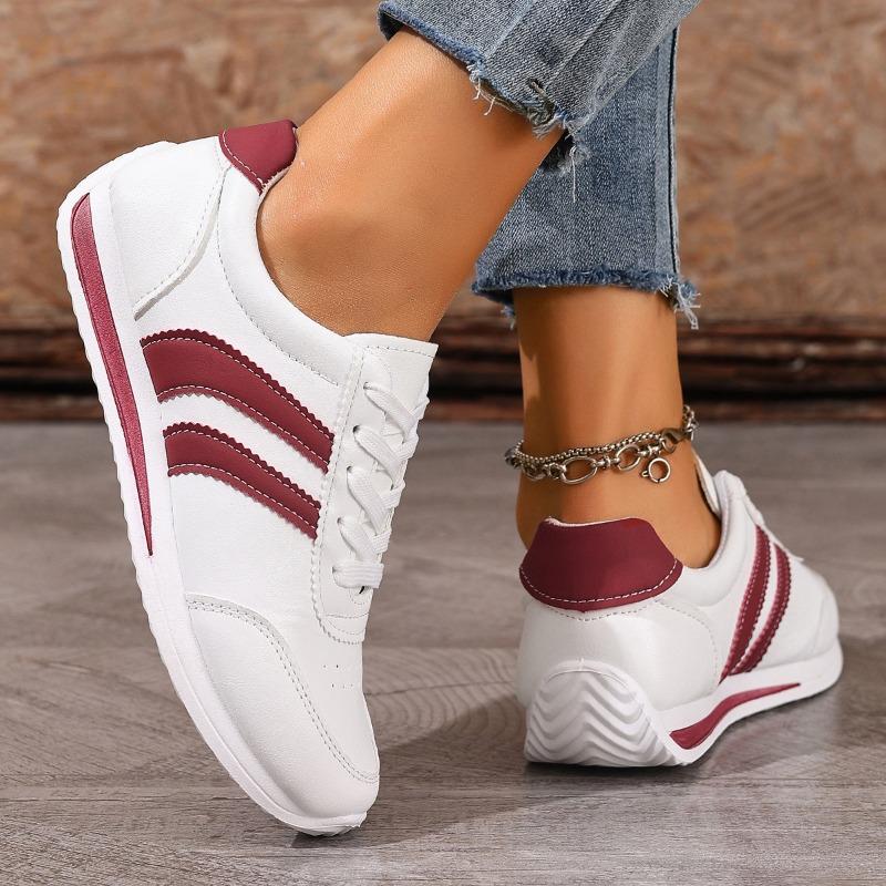 Women's Spring-Autumn Lace-Up Gump-Style Casual Sports Shoes, Versatile Training White Footwear, Available In Large Sizes.