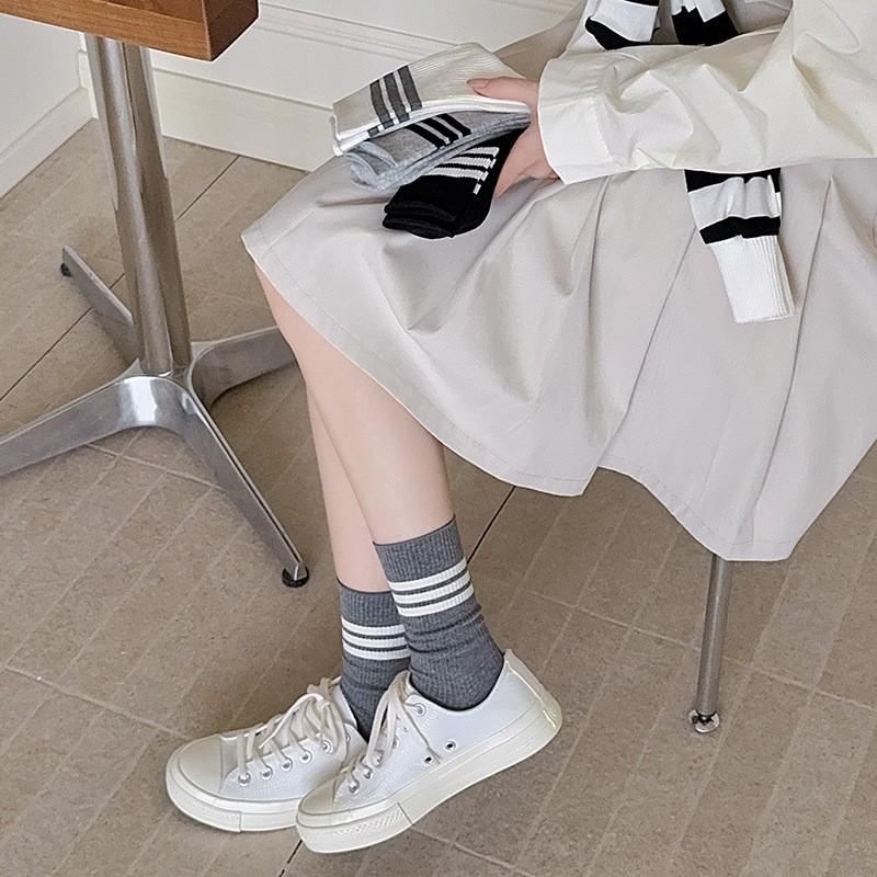 Double Needle Striped Socks Pure Cotton Tube Socks College Style Spring And Autumn Versatile Cotton Boneless Stacking Socks Women