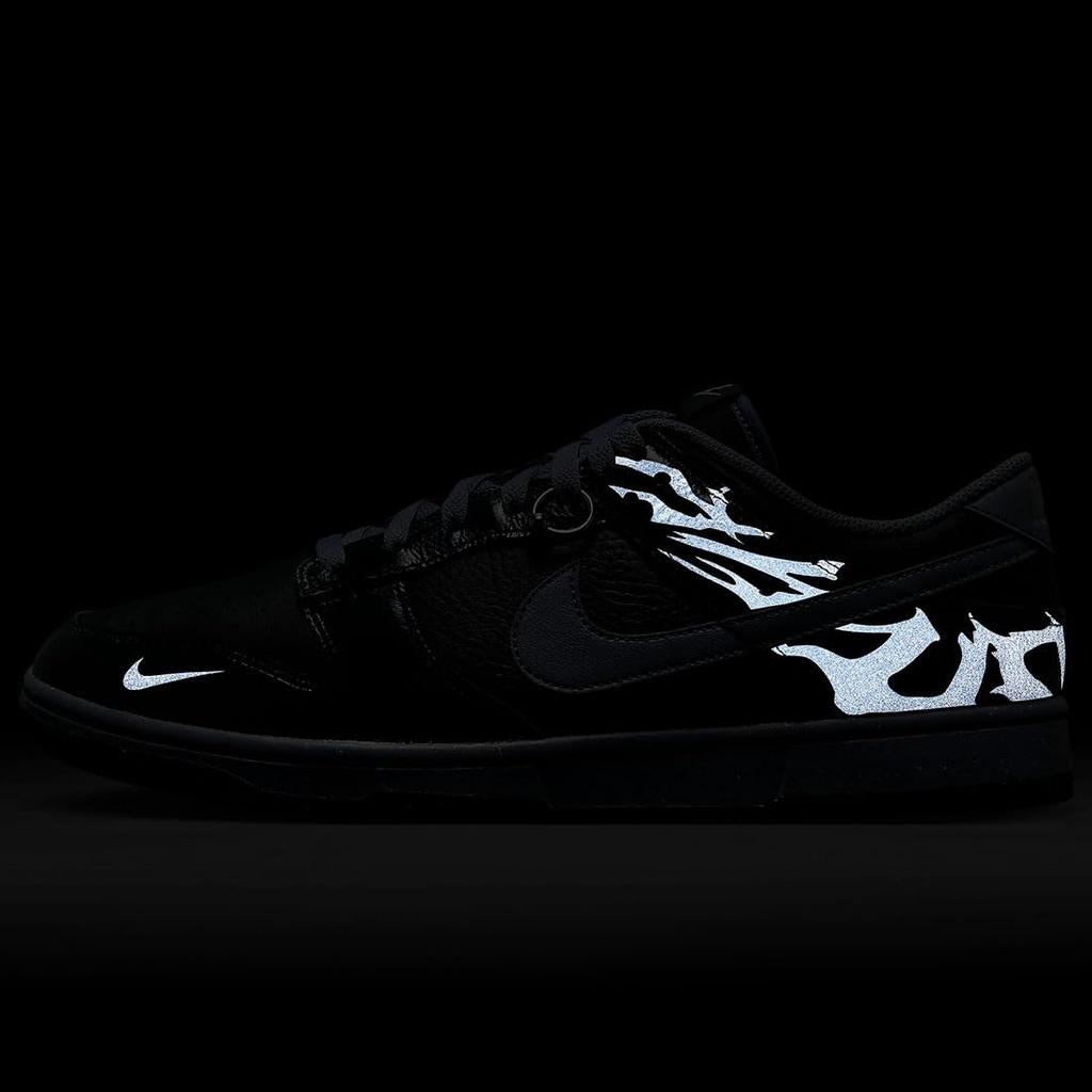 Nike Baskets Dunk Low Retro "Berlin" Édition Ville, Off Noir/Noir/Gris Froid, Graphisme Gravé au Laser & Charme Perforant. 23,0 cm. Modèle FZ3053-001