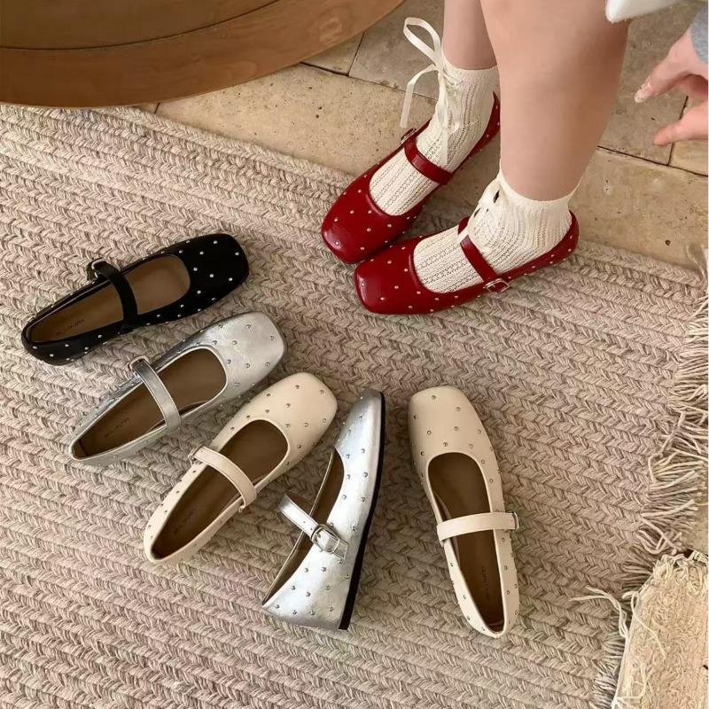 Fashion Comfortable Shoes for Women Spring 2026 Lightweight Square Toe Retro Shoes Square Button Flat Mary Jane Shoes
