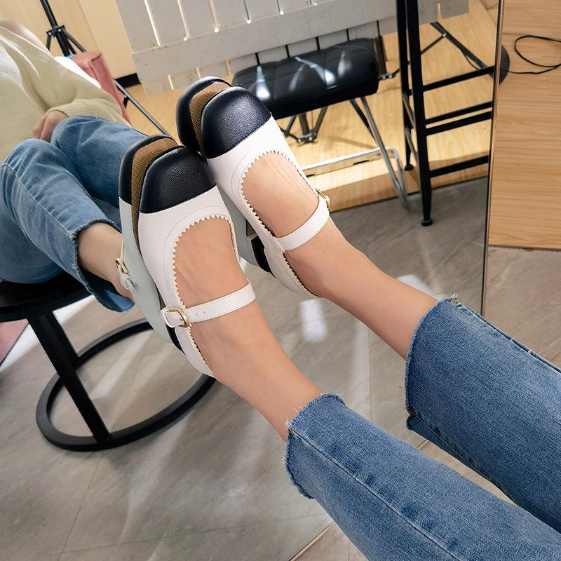 Xiaoxiangfeng retro color matching square head thick heel Mary Jane shoes women's spring flat bottom 2025 new French leather shoes
