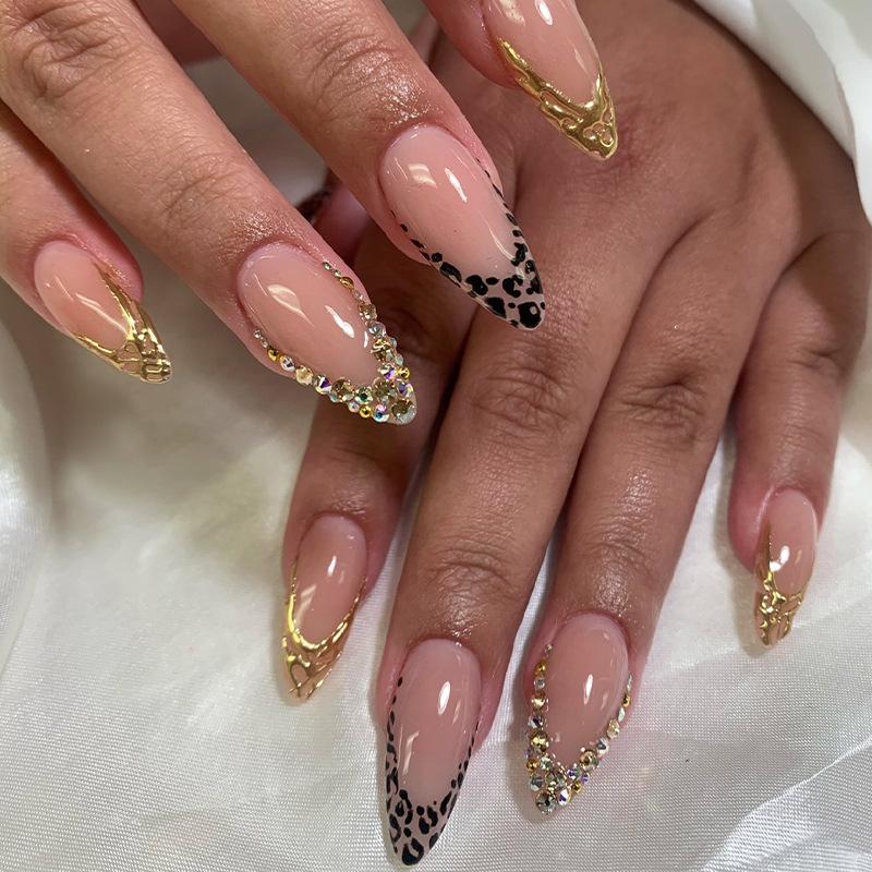 24PCS Simple Nude Almond Press on Nails Luxury Multicolor Rhinestone Design French Fake Nails for Women Wearable False Nails Art