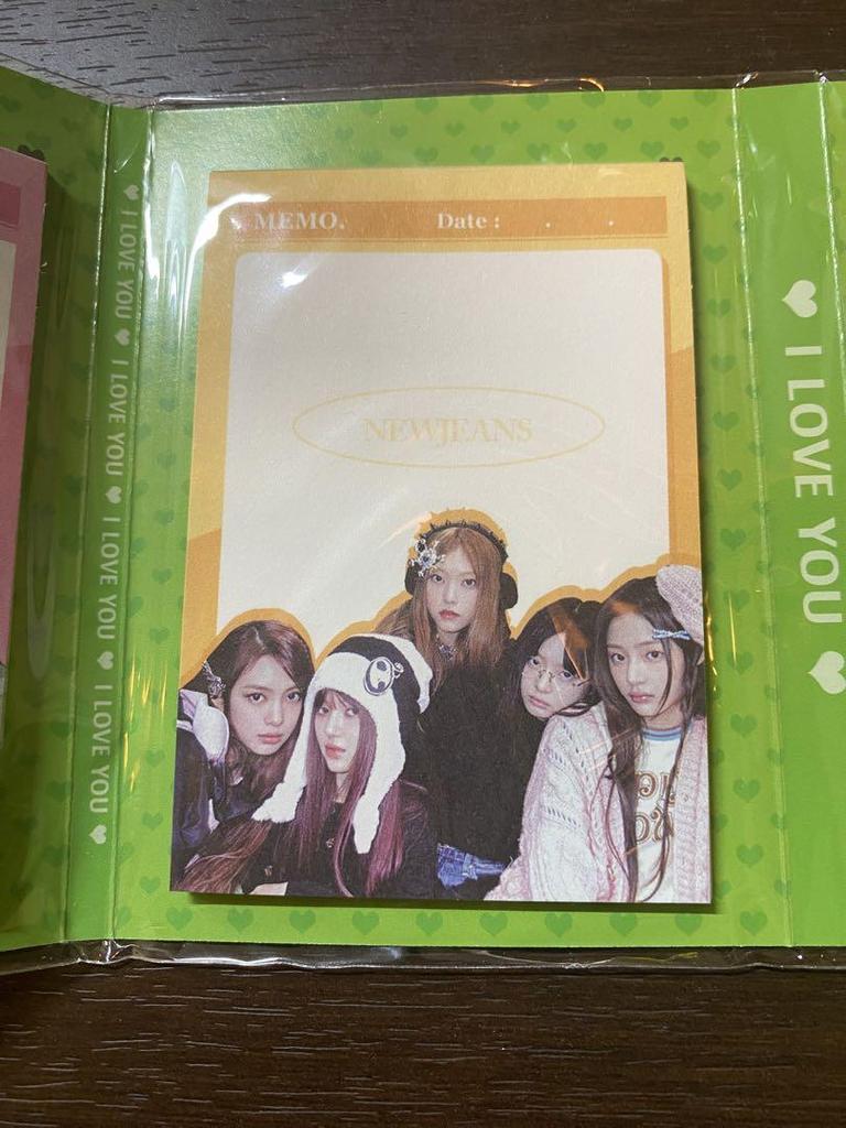 [USED] NewJeans 3-piece set (mini memo pad, photo set, stickers & memo paper)