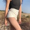 Sommer-Retro-Farbserie, hohe Taille, gerollte Kanten, erhöhtes Gesäß, gestrickte Unterseite, gewickeltes Gesäß, schlankmachende Shorts für Frauen in Hotpants