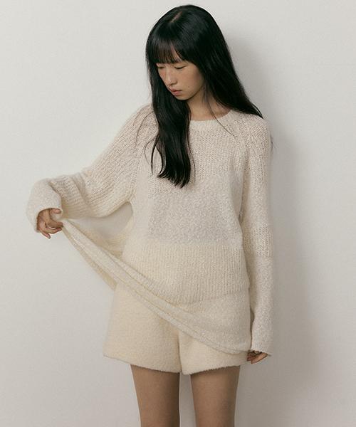 Lingseoul Boucle Embossing Knit Sweater-Cream