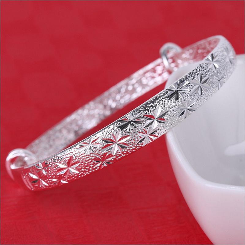 Elegant Women's Silver Star Pattern Adjustable Bracelet Bangle Perfect For Any Occasion