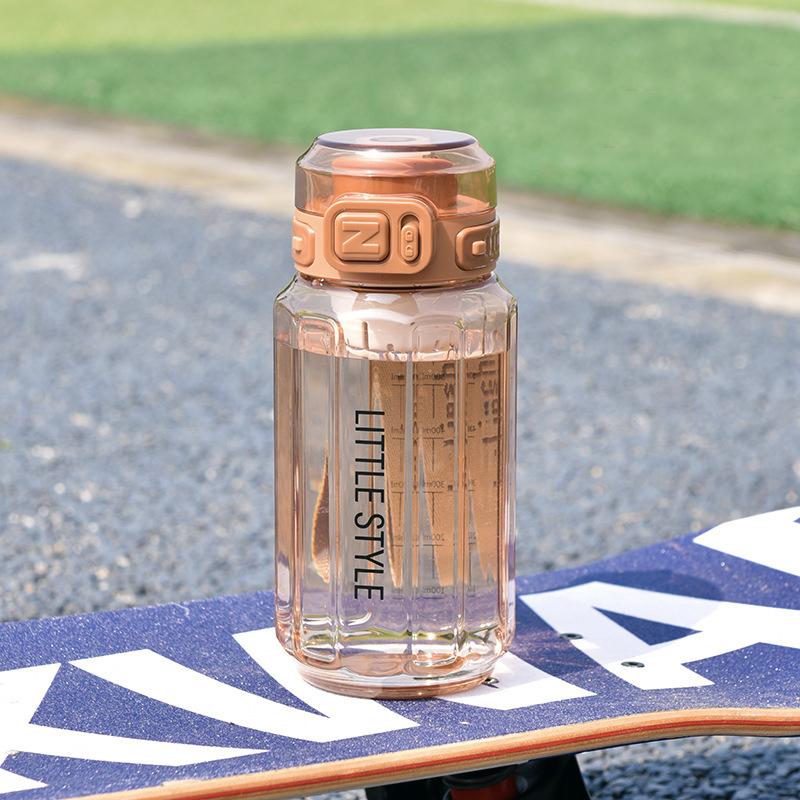 

1 шт. 730 мл Большая емкость Спортивная бутылка для воды Герметичная Цветной пластиковый стакан для питья На открытом воздухе Путешествия Портативные Фитнес-кувшины для спортзала 730ml розовый