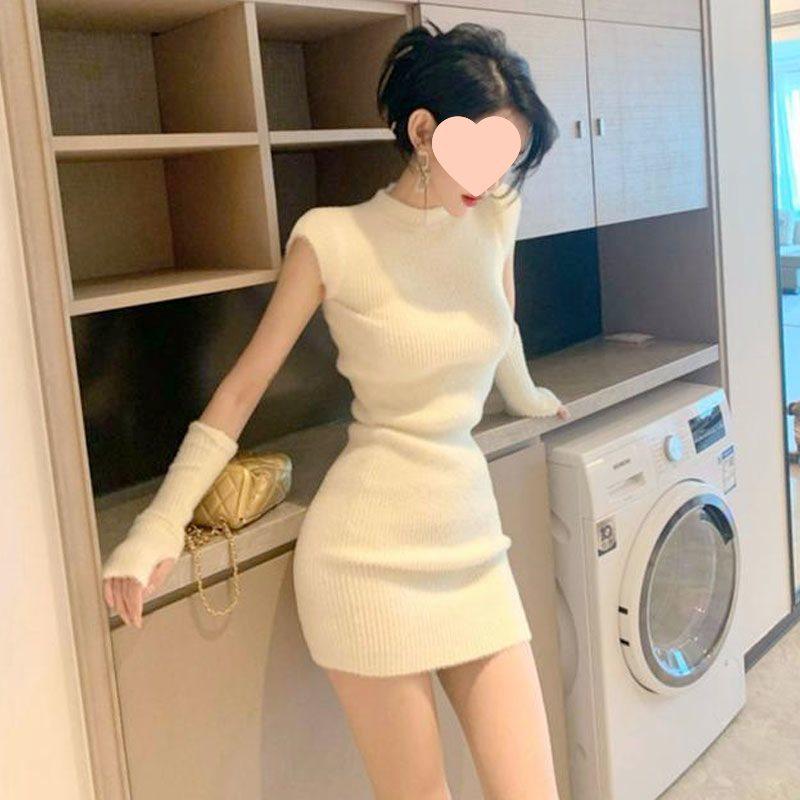 2025 Spring/Summer Goddess Style Sexy Knitted Bodycon Dress