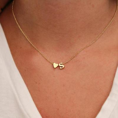 Fashionable Peach Heart Letter Pendant Clavicle Necklace