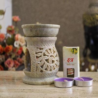Difusor de aroma artesanal de esteatita con 2 velas de té y aceite de Mogra de 2,5 ml