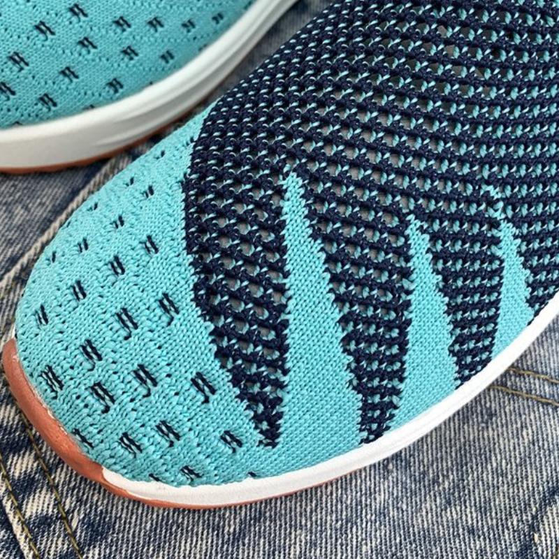 Fashion Sock Shoes for Women Mesh Platform Women Sneakers Fashion Breathable Casual Shoes Slip on Light Women Running Shoes Plus Size 43