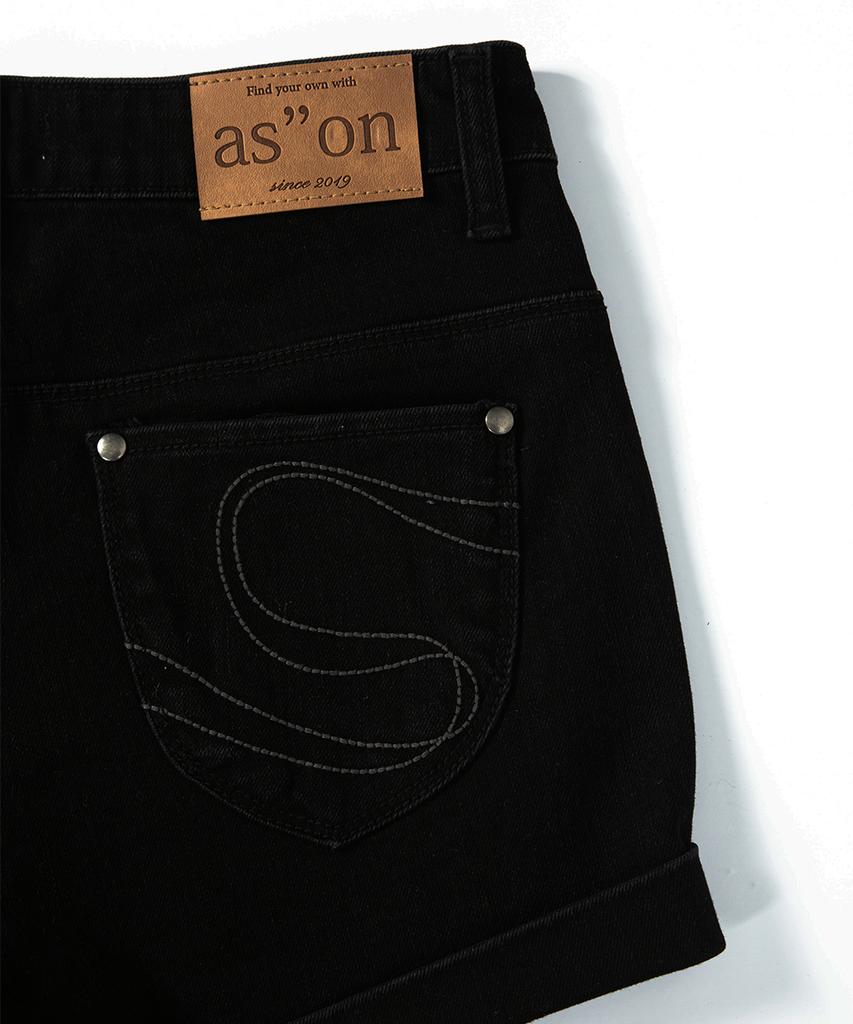 Aejeuon Line Short Pants
