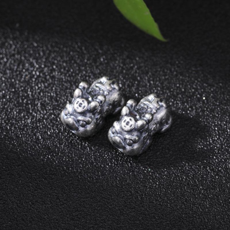Aged Silver Four-Leaf Clover Pixiu Spacer Beads for DIY Jewelry Necklace/Bracelet