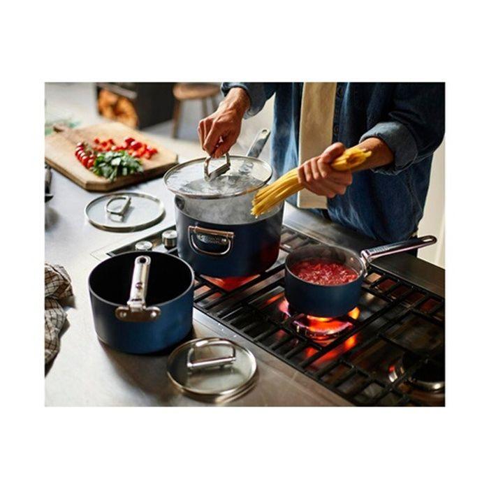 Casserolerie joseph joseph space casserole de 19 cm avec couvercle